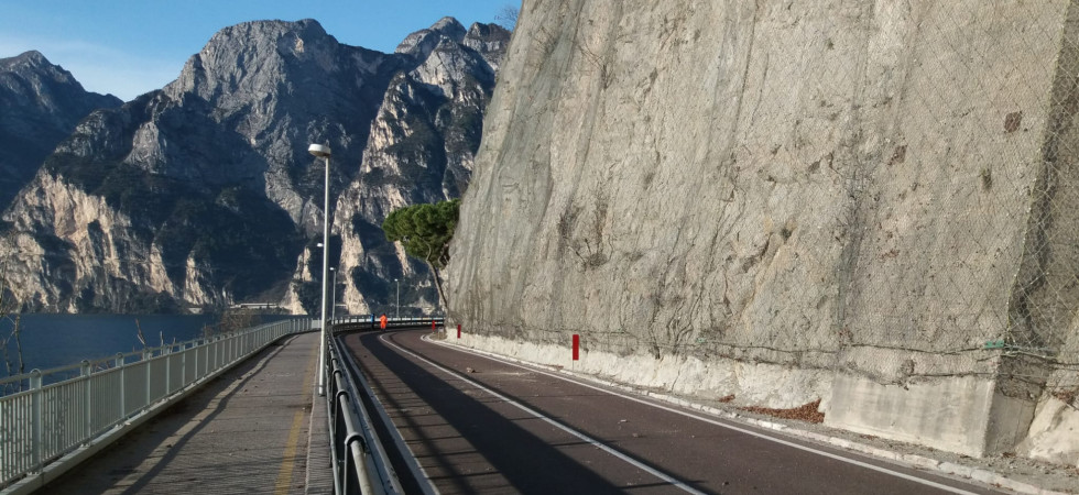 Riaperta la strada statale 240 tra Riva e Torbole