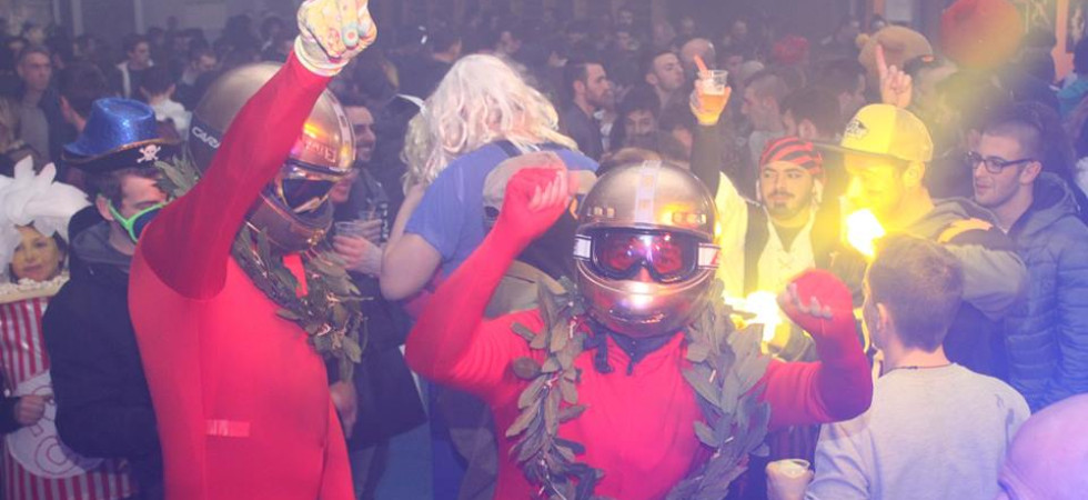 Tutto pronto a San Michele tra carri e maschere, Carnival party al via