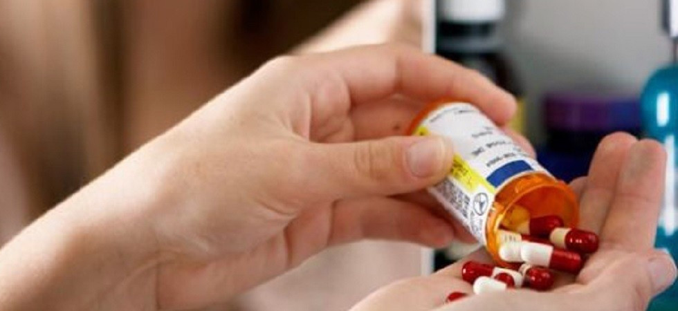 Coronavirus, consultare il medico e evitare assolutamente le cure "fai da te"