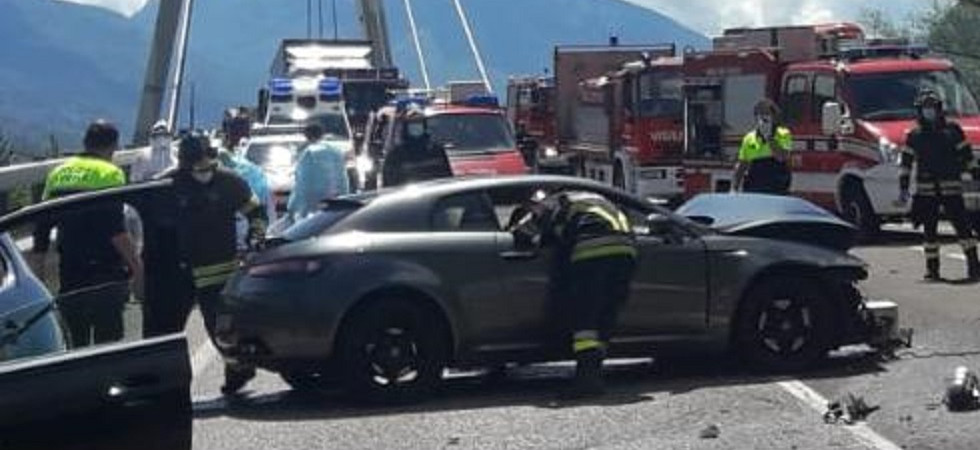 Violento incidente tra più auto in piana Rotaliana, un 27enne trasportato all'ospedale Santa Chiara di Trento