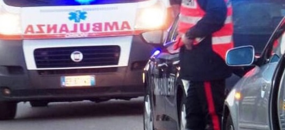 Incidente mortale sulla Gardesana, terribile scontro auto - moto