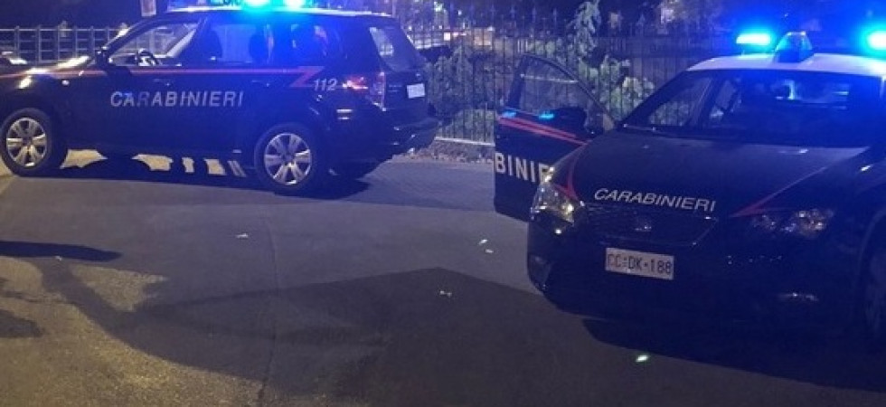 Notte di paura per tre anziani, legati in casa e derubati da dei malviventi incappucciati