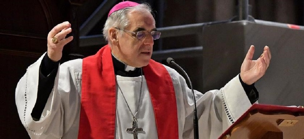 Il vescovo Tisi: “Organizzazione sanitaria aziendalista, anziani esclusi dalle cure e giovani dimenticati dall’insensibilità