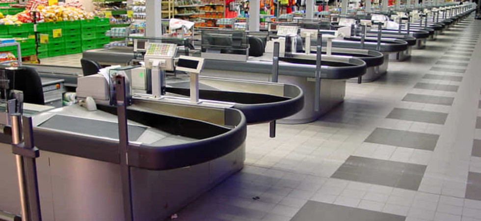 Supermercati chiusi la domenica, si rischia di affossare anche i centri commerciali, Dao-Conad: Approccio superficiale''