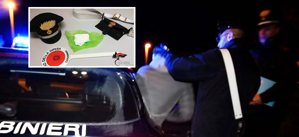 Nasconde la droga nelle mutande, tradito dal rigonfiamento “anomalo” sotto i pantaloni