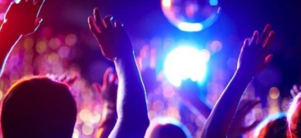 Coronavirus, in Alto Adige via le mascherine nella ristorazione, chi va in discoteca deve aver scaricato l'app Immuni