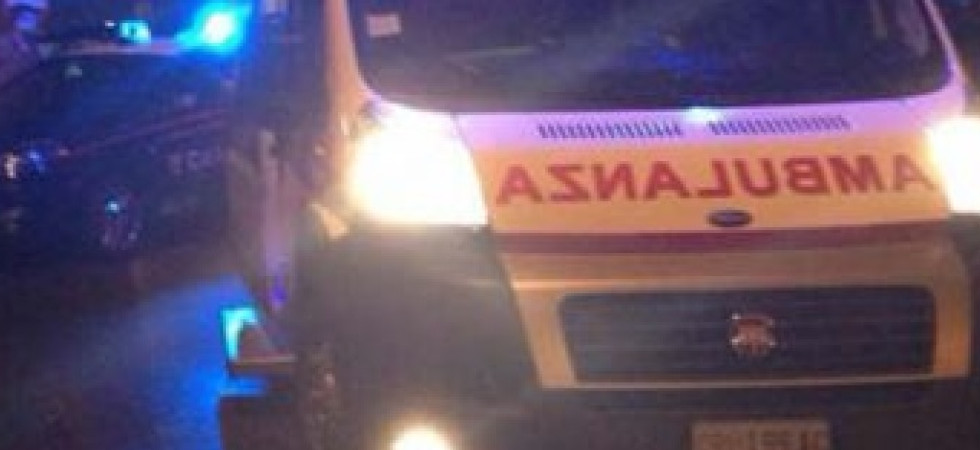 Tragedia nella notte, un uomo è finito con l'auto nel lago ed è morto