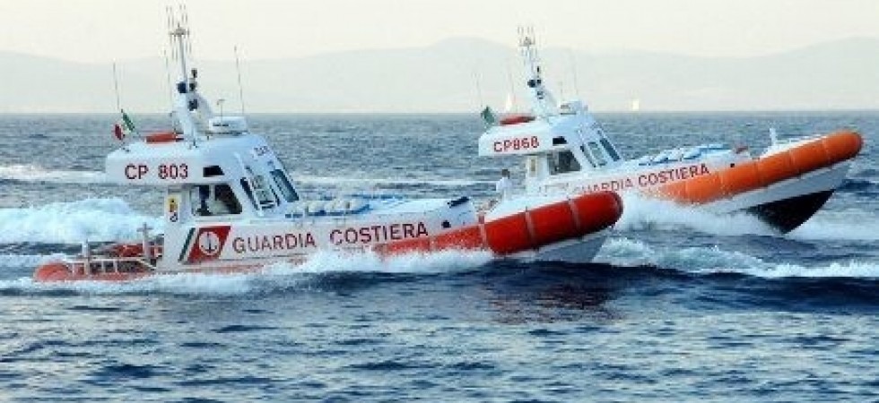 Tragedia sul Garda, affonda una barca con due anziani pescatori, uno non sa nuotare e muore