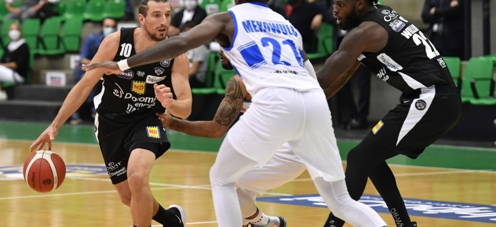 Alla prima di campionato riesce quasi la magia: la Dolomiti Energia cade per 84-80 al PalaVerde