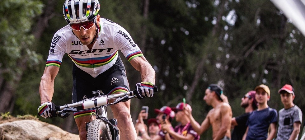 Nino Schurter in azione nella prova di cross country di coppa del Mondo 2019 (foto di Alice Russolo) Nino Schurter in azione nella prova di cross country di coppa del Mondo 2019 (foto di Alice Russolo)
