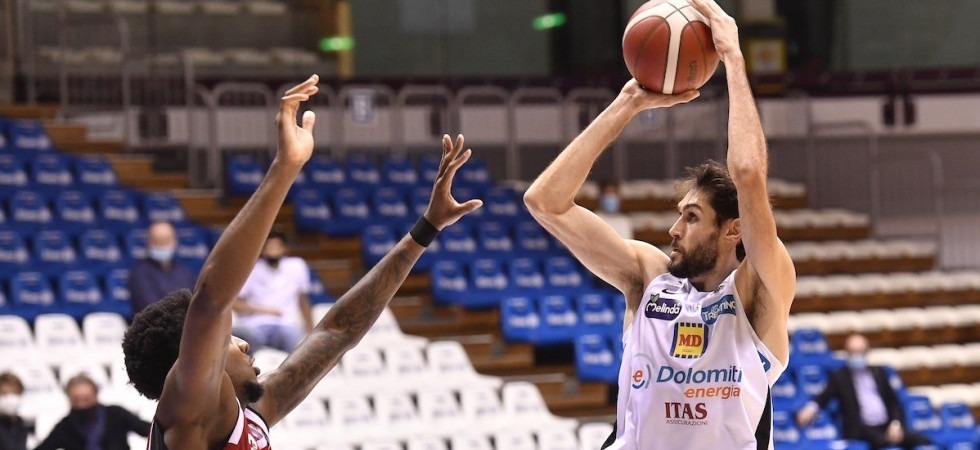 Trieste difende l'Allianz Dome e Trento conclude l'anno con una sconfitta