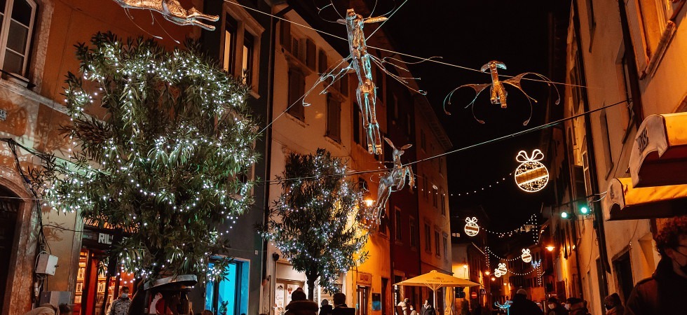 Credits to Nicola Ianes Il quartiere di San Martino si trasforma in un palcoscenico tra luci, suoni e colori