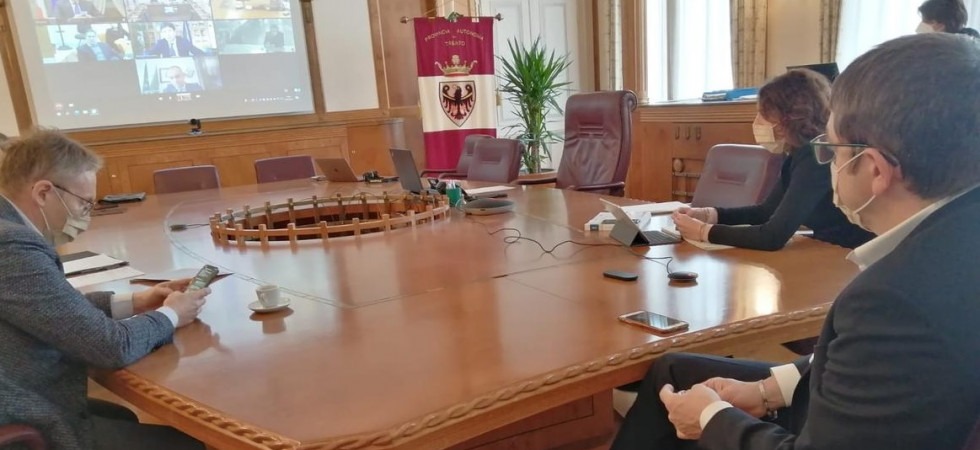 Coronavirus, vertice Stato-Regioni: Fugatti chiede Distinzione tra regioni di 'colore' diverso anche al sabato e la