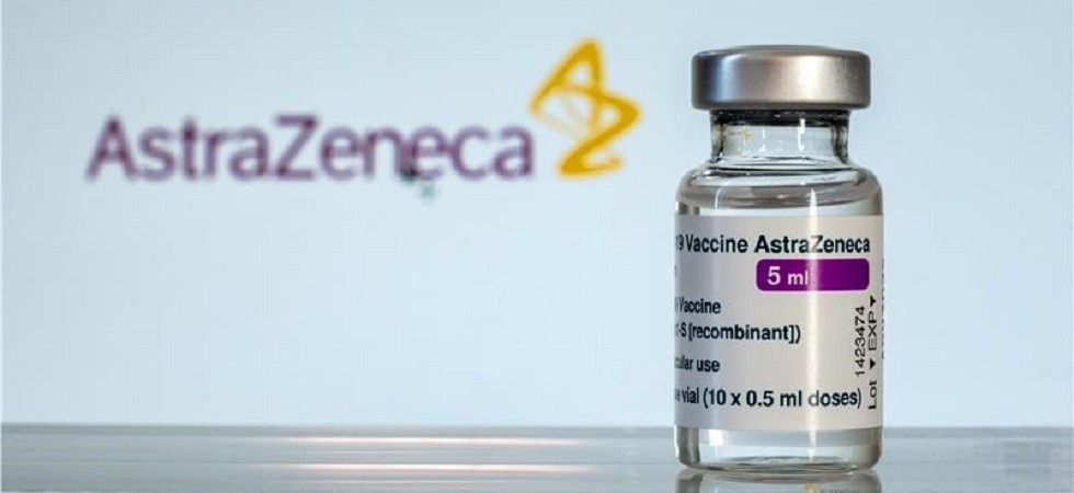 Coronavirus, via libera ad AstraZeneca per gli over 65