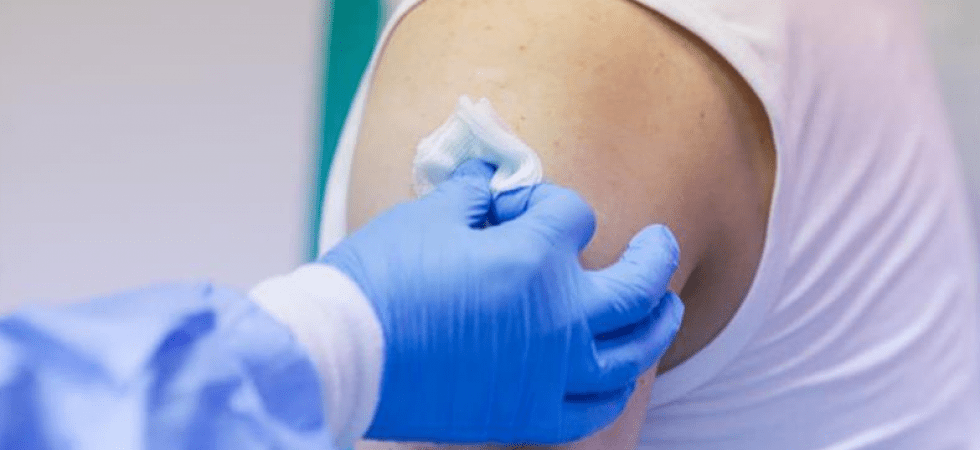 Vaccinazione in Alto Adige, già esauriti i primi posti per la fascia 75-79