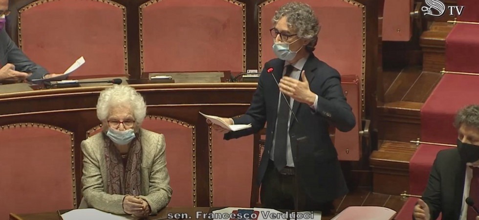 Il Senato vota “sì” alla cittadinanza italiana per Patrick Zaki, lo studente detenuto in Egitto da oltre un anno