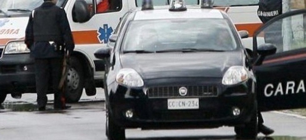 Tragedia sul lavoro, precipita in un vano scale mentre si trova al cantiere