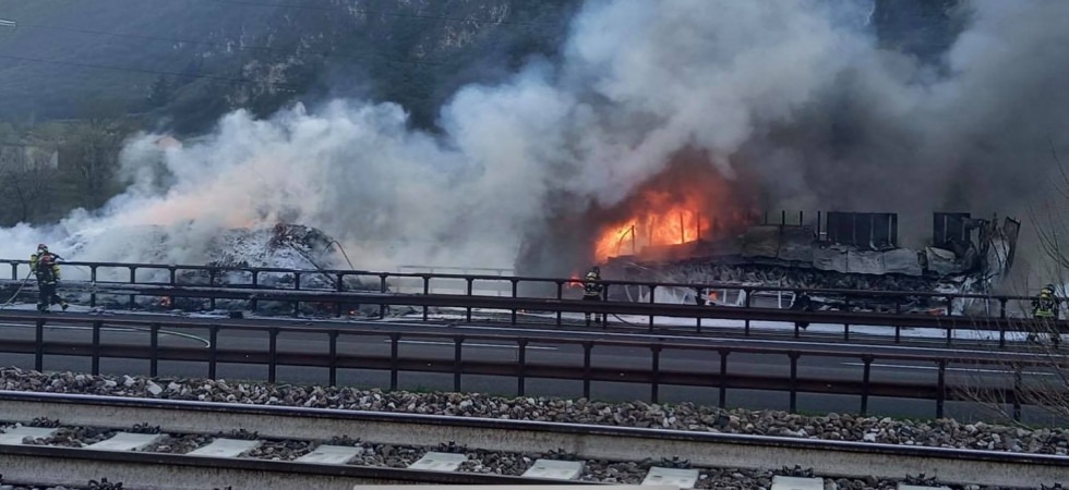 Drammatico incidente in A22, autostrada verso sud bloccata