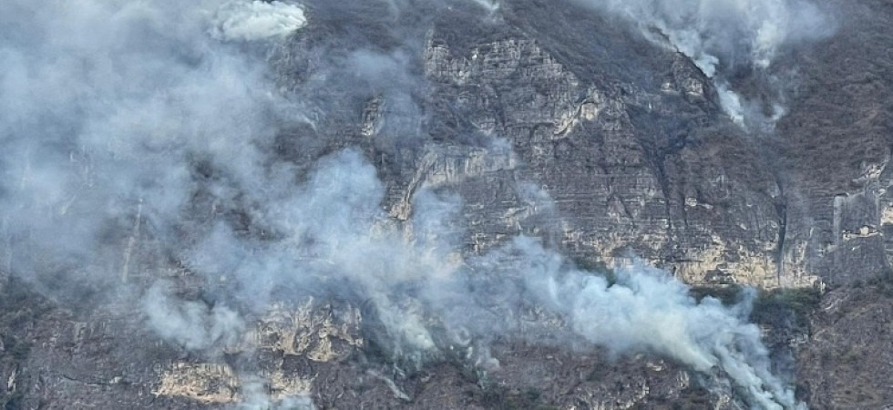 Da Fai della Paganella a Frassilongo, vigili del fuoco in azione per fermare gli incendi