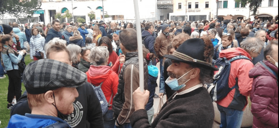 No Paura Day'', visionati i filmati: 60 persone saranno sanzionate per non aver indossato le mascherine