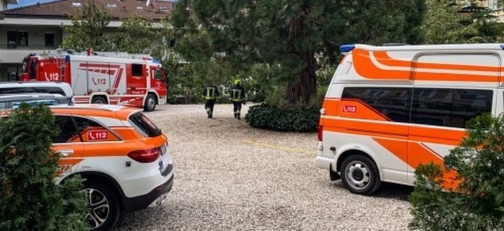 Schiacciata nel vano dell'ascensore, dopo 20 giorni di agonia non ce l'ha fatta una donna di 56 anni
