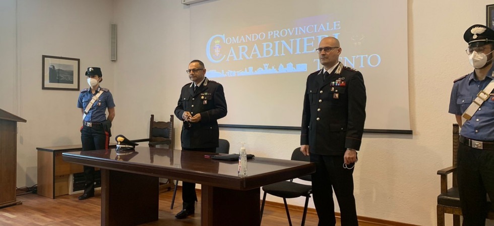 Volontaria Caritas pugnalata con delle forbici, i carabinieri volevano diffondere la foto del fuggitivo?
