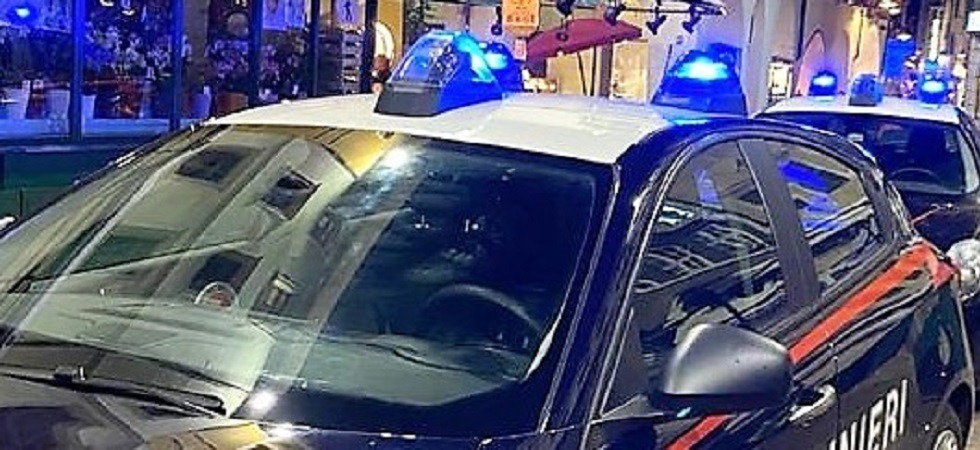 Caroselli per la vittoria dell’Italia sul Belgio, 7 automobilisti multati: a bordo un numero eccessivo di persone