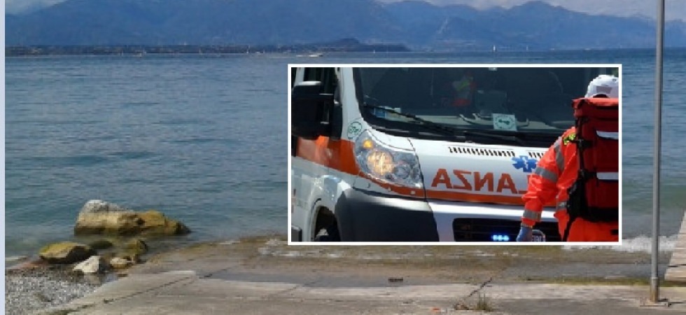 Rischia di annegare nel lago di Garda per un malore, 57enne salvata da quattro giovani