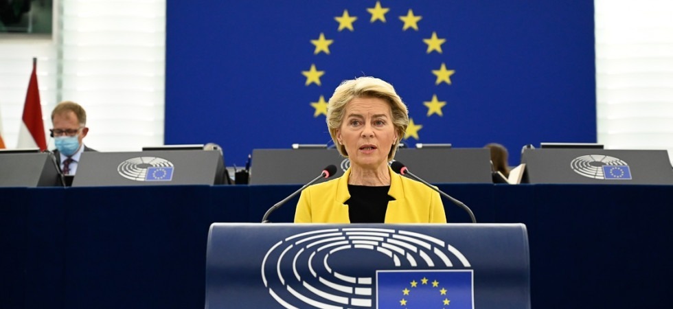 Von der Leyen attacca Orban sulla legge anti Lgbt: “"E' vergognosa, non staremo a guardare"