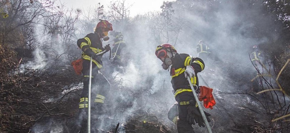 Roghi in Sicilia, si conclude la missione dei vigili del fuoco trentini