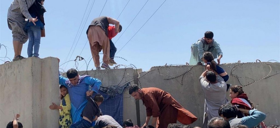 Il dramma di Kabul e la nostra ipocrisia: cade l'alibi dell'accoglienza solo per i profughi'' e davanti ad una guerra