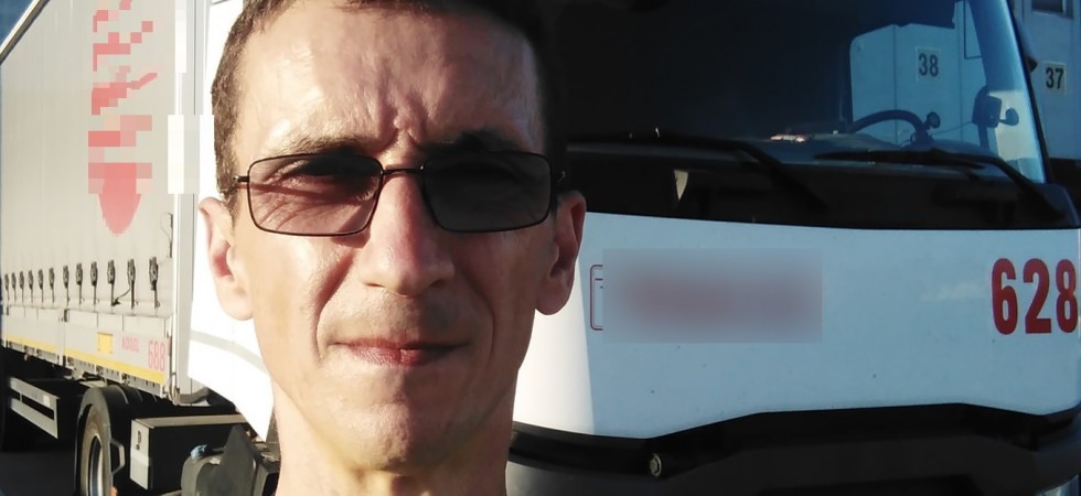 Si schianta con la moto contro un'auto, non ce l'ha fatta il camionista Yuriy Dvirnychuk