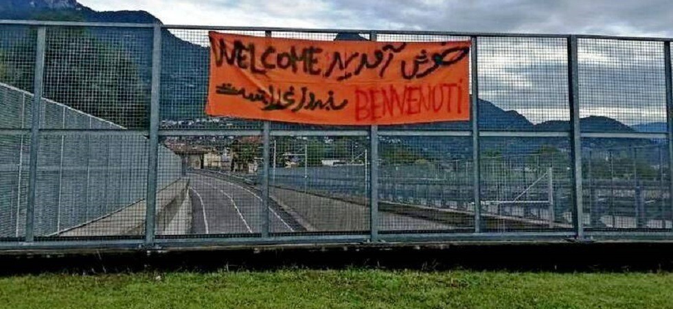 Profughi afghani a Riva, il Comune: "Non postate foto o video dei rifugiati, le loro famiglie rischiano gravi ripercussioni"