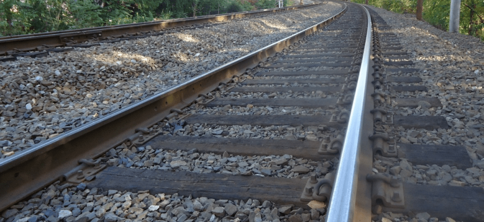 Travolto dal treno mentre attraversa il passaggio a livello, morto il 50enne Martin Tschurtschenthaler