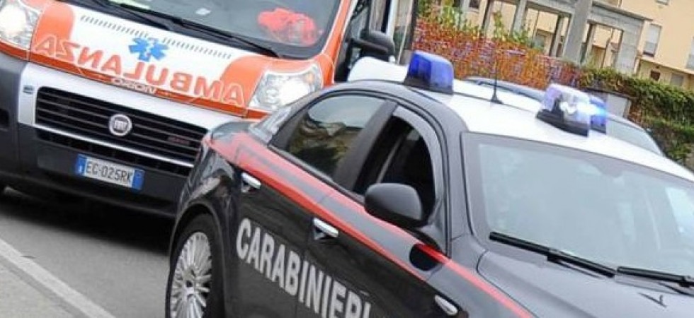 Si accascia a terra sul posto di lavoro davanti agli occhi dei colleghi