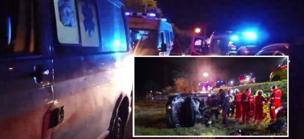Esce di strada con l'auto e si ribalta, ragazza di 23 anni coinvolta in un violentissimo schianto sulla statale del Caffaro
