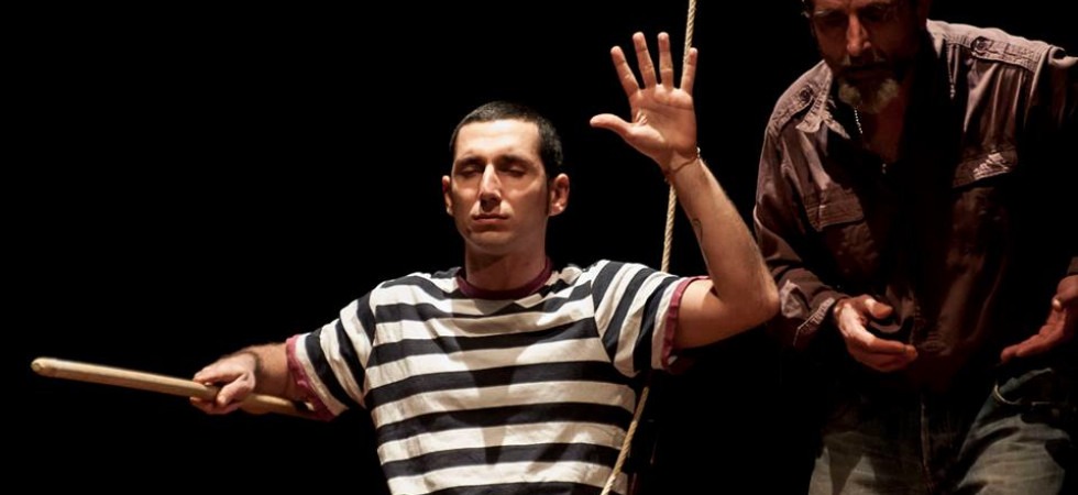 "Fantasio" pasoliniano con prologo chicca: domani Patres, un Telemaco che ti inchioda