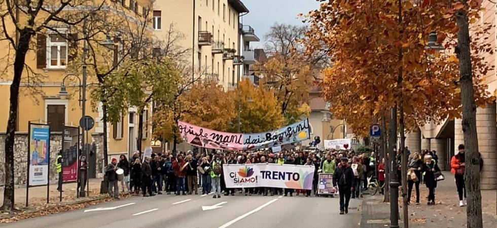 Foto d'archivio Dalla scientologia che demagogia'' all'invocazione di Norimberga per giornalisti e presidente