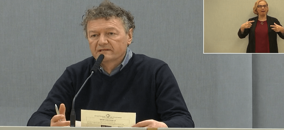 Covid-19, Ferro: “Troppi ricoveri, costretti a bloccare interventi chirurgici programmati anche sui tumori più pesanti”