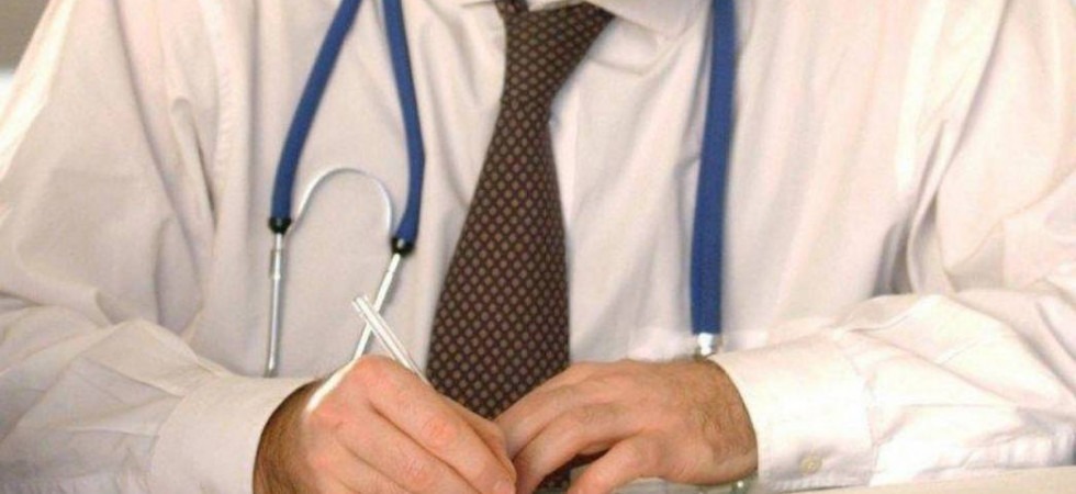 Obbligo di vaccino, caos per i medici di base: chi chiede l'esonero manda anche gli avvocati