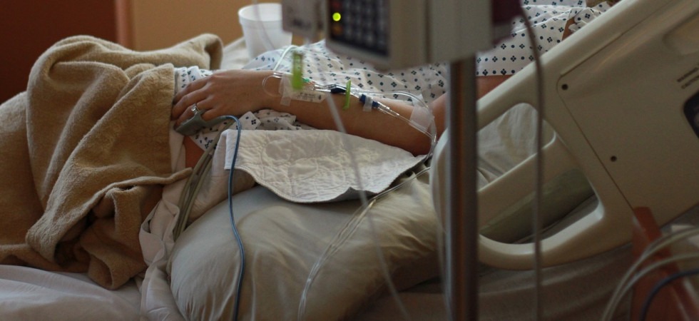 Via libera in Austria al suicidio assistito per chi soffre di “condizioni debilitanti e permanenti” e per i malati terminali