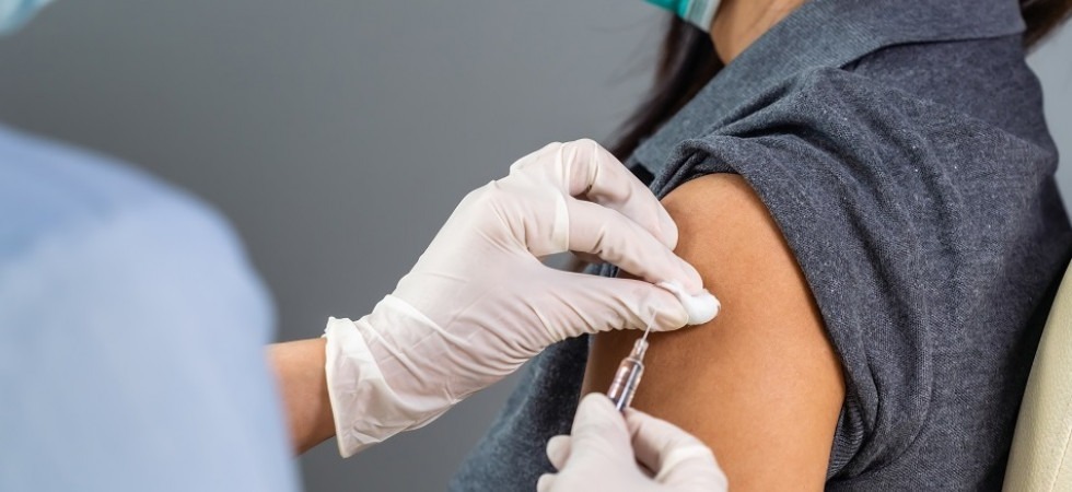 Covid, weekend di vaccinazioni in Trentino: in campo anche la Cooperazione trentina