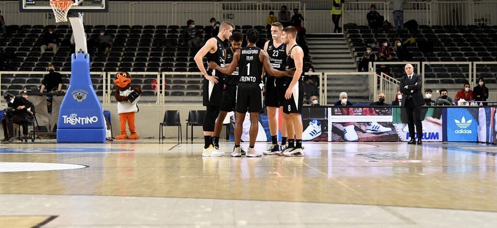 Foto Aquila Basket Basket Eurocup, Trento affronta di petto il Metropolitans ma inciampa nel finale