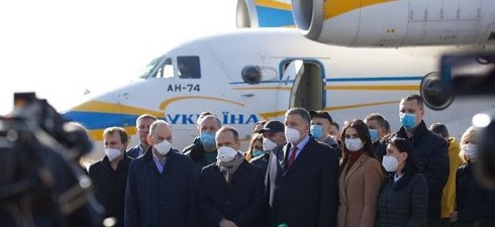 Foto askanews Medici e sanitari ucraini potranno esercitare anche in Italiana