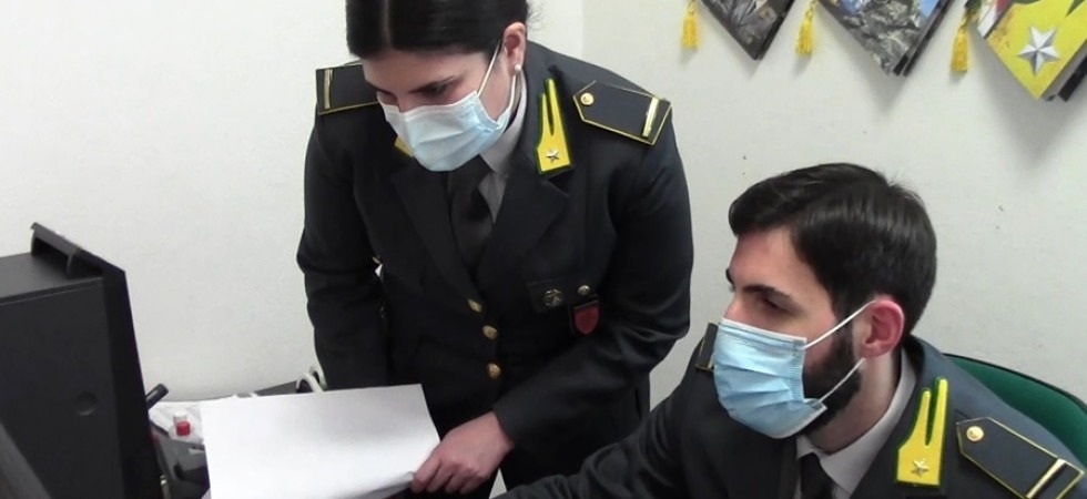 I furbetti del reddito di cittadinanza, individuati 35 percettori senza requisiti