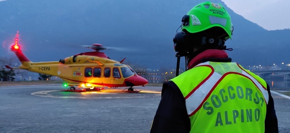 Turisti tedeschi chiedono aiuto con un sms e mobilitano i soccorsi ma alla fine la coppia si “salva” da sola