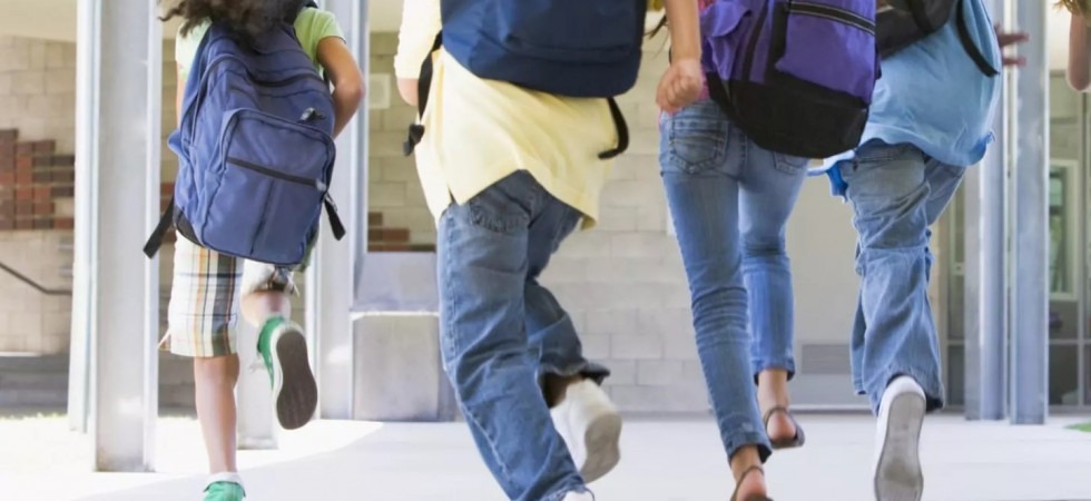 Scuola, approvato il calendario per il prossimo anno: la campanella suonerà il 12 settembre