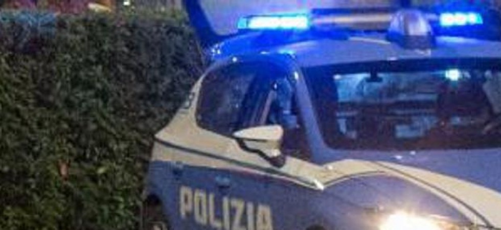Furti ed estorsioni, 22enne pluripregiudicato fermato e accompagnato alla frontiera