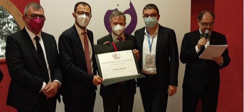E' Lorenzo Simoni delle cantine Monfort il vincitore del Premio Angelo Betti'' a Vinitaly