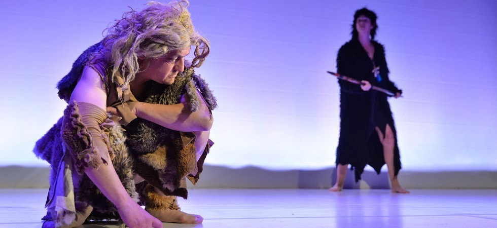 Al Teatro Sartori di Ala va in scena Sapiens'', spettacolo di teatro ragazzi che indaga sulla Preistoria